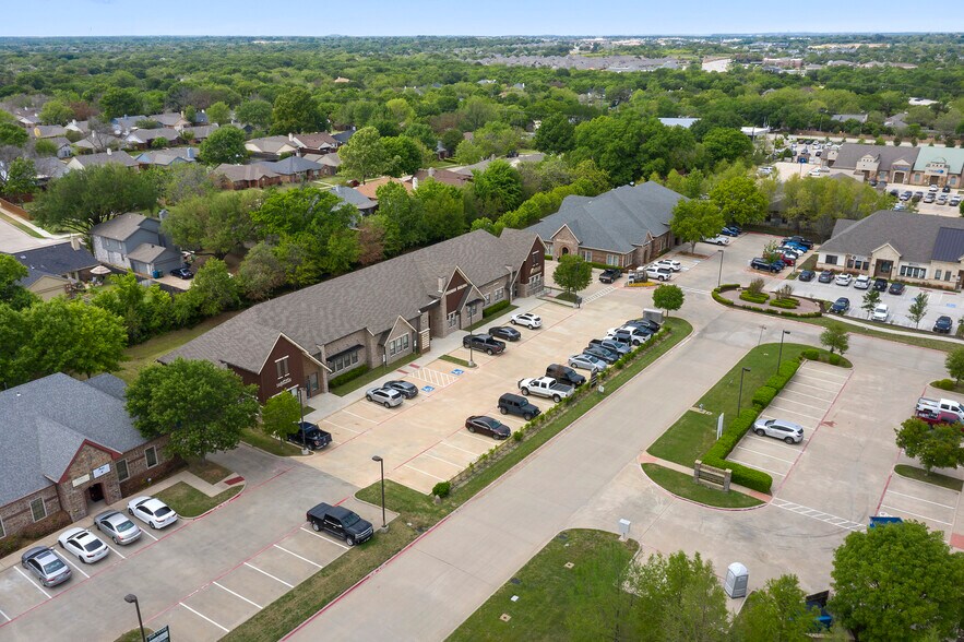 More Photos Of 4315 Windsor Centre Trl, Flower Mound Office For Lease