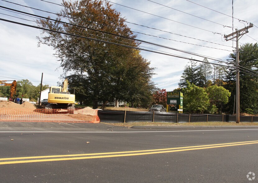 Primary Photo Of 1572 Saybrook Rd, Haddam Land For Sale