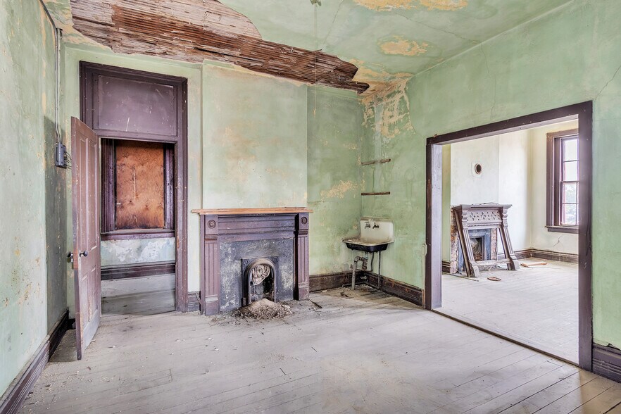 More Photos Of 1800-1810 Broad St, Augusta Storefront Retail Office For Sale