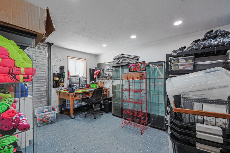 More Photos Of 5605 Texas Highway 107, Mission Sports And Entertainment For Sale