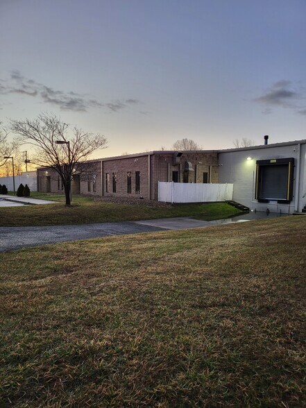 More Photos Of 5190 Dominion Dr, Dublin Warehouse For Sale