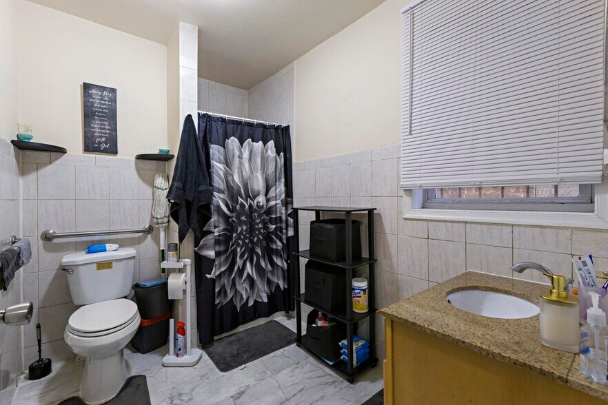 More Photos Of 65 Martin Luther King Dr, Jersey City Apartments For Sale