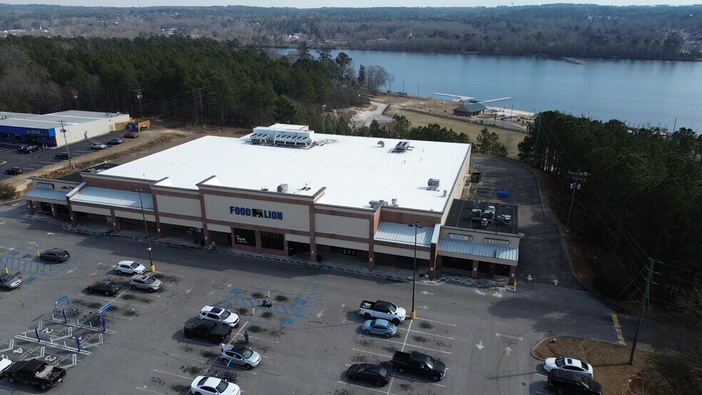 More Photos Of 2583-2595 Jefferson Davis Hwy, Warrenville Unknown For Lease