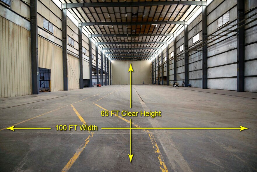 More Photos Of 4200 N Industrial Blvd, Kingman Distribution For Lease