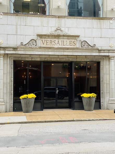 More Photos Of 1108 Olive St, Saint Louis Office For Sale