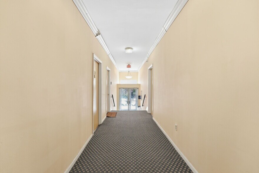 More Photos Of 320 Constitution Ave NE, Washington Apartments For Sale