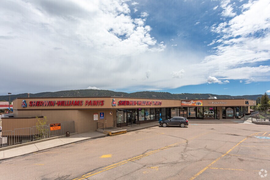 More Photos Of 703-737 Gold Hill Pl, Woodland Park Freestanding For Lease