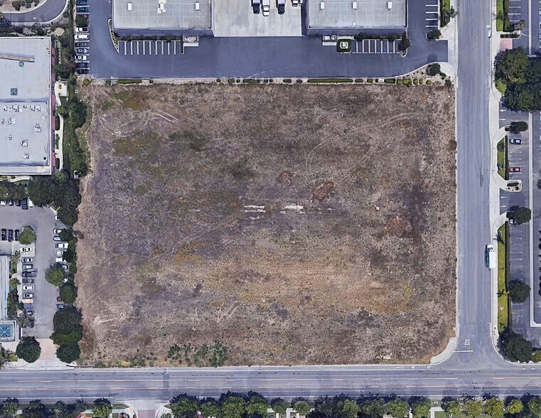 More Photos Of 1400 Graves Ave, Oxnard Distribution For Lease