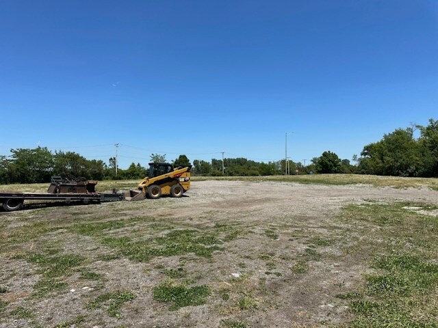 More Photos Of 5901 Sauk Trl, Matteson Warehouse For Sale