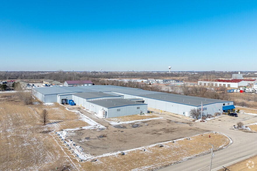 More Photos Of 2000 Ashley Rd, Morris Manufacturing For Lease