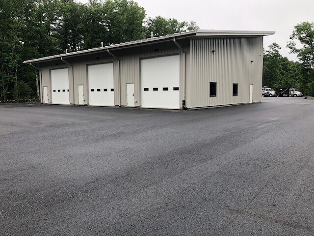 More Photos Of 881 Massachusetts Ave, Boxborough Industrial For Lease