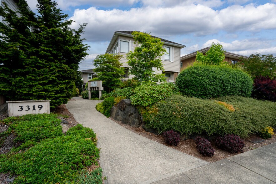 More Photos Of 3319 Oakes Ave, Everett Apartments For Sale