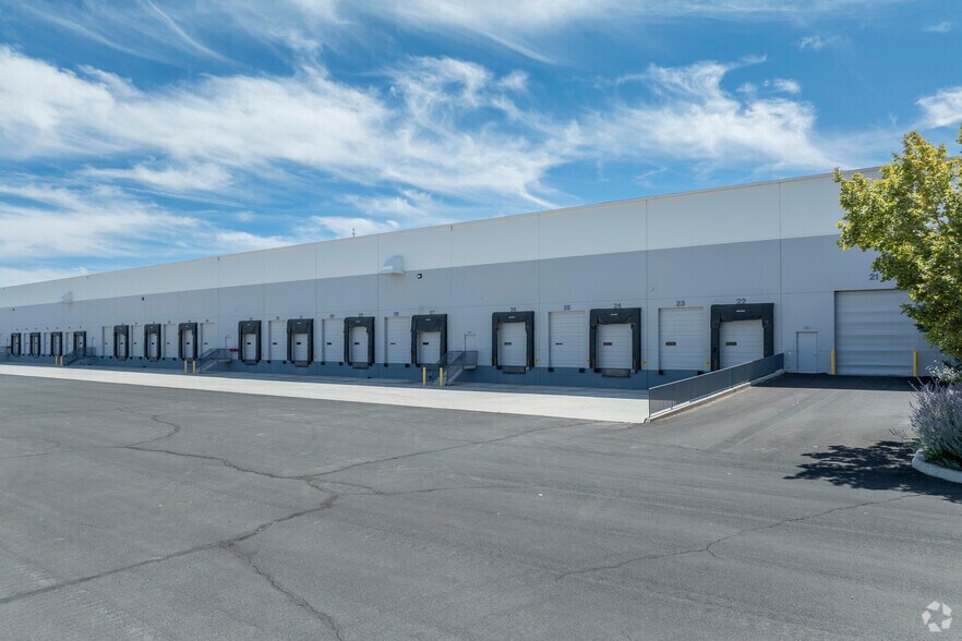 More Photos Of 775 Waltham Way, Sparks Distribution For Lease