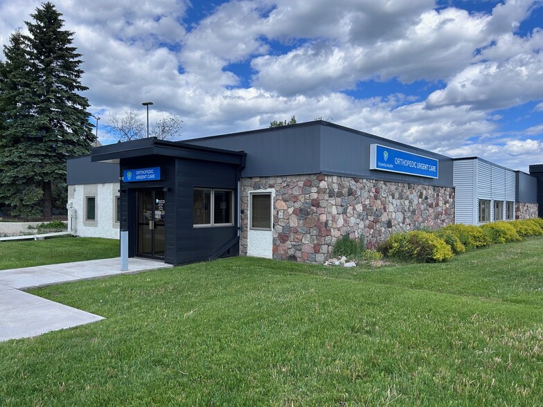 Primary Photo Of 1301 Miller Trunk Hwy, Duluth Medical For Sale