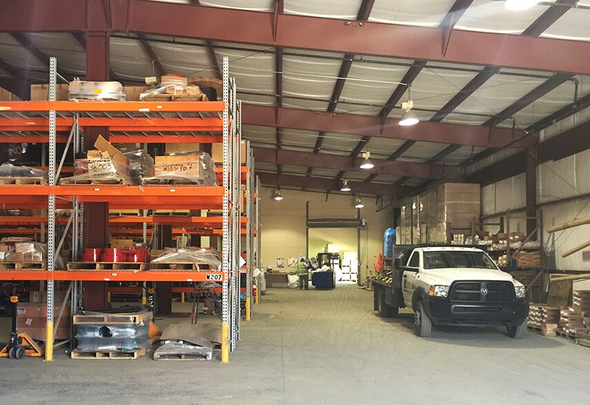 More Photos Of 728 Henderson Ave, Washington Warehouse For Sale