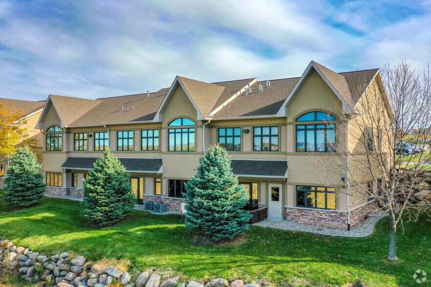 More Photos Of 3606-3614 N 163rd Plz, Omaha Loft Creative Space For Lease