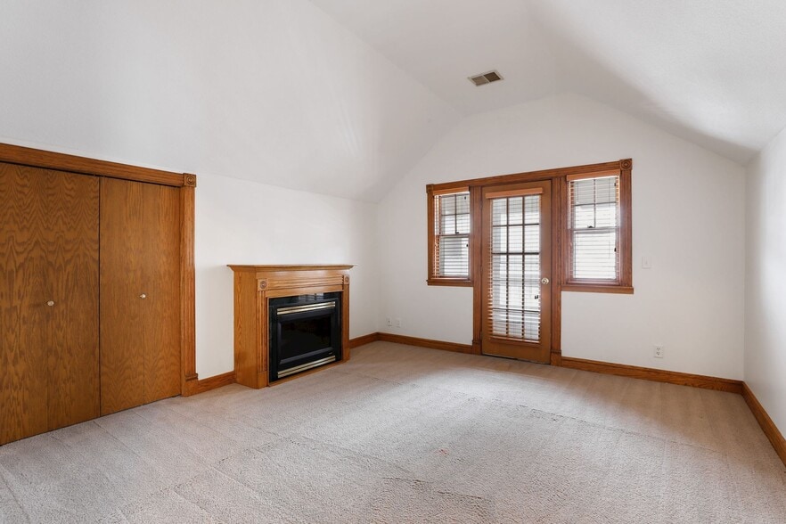 More Photos Of 197 Kent St, Saint Paul Multifamily For Sale