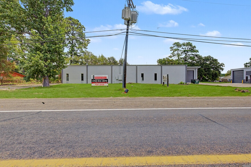 More Photos Of 7031 TX-75, Huntsville Manufacturing For Lease