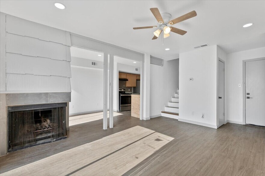 More Photos Of 5220 Tahoe Trl, Austin Apartments For Sale