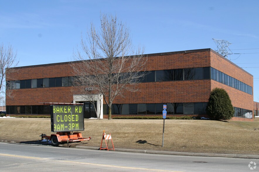 More Photos Of 6133 Baker Rd, Minnetonka Freestanding For Sale