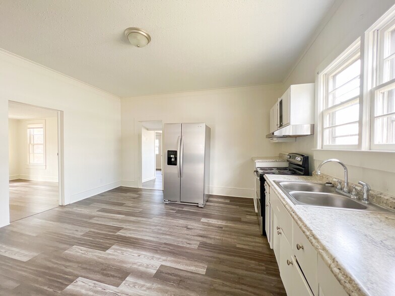 More Photos Of , Spartanburg Unknown For Sale