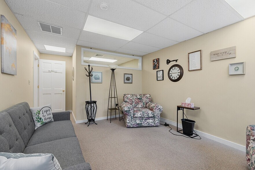 More Photos Of 233 Ayer Rd, Harvard Medical For Lease