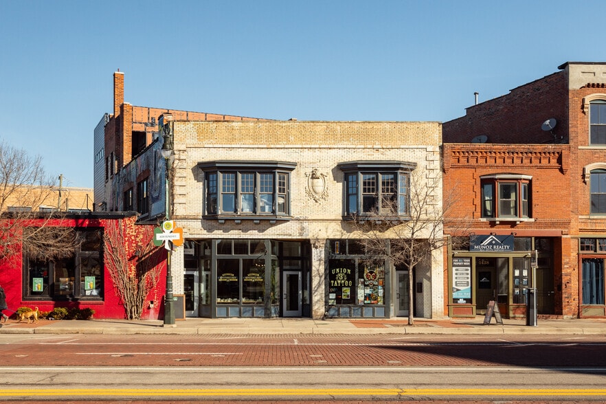 More Photos Of 1446 Michigan Ave, Detroit Bar For Lease