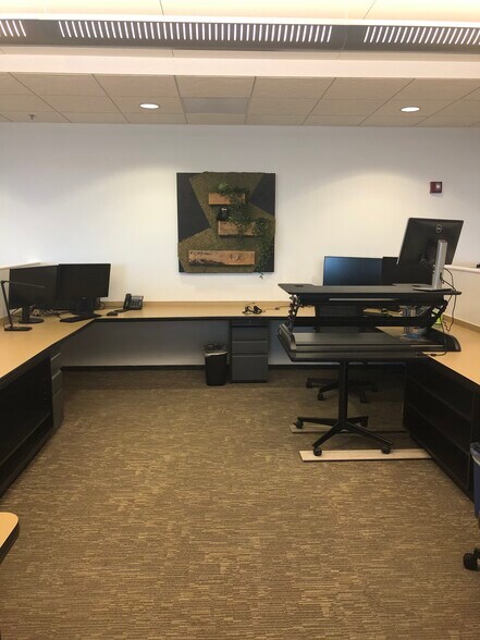 More Photos Of 121-189 S Orange Ave, Orlando Office Residential For Sale