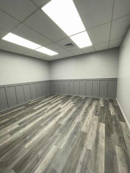 More Photos Of 321 Beech St, Moses Lake Office For Lease