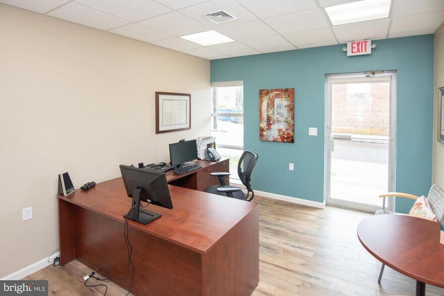 More Photos Of 103-111 N 2nd St, North Wales General Retail For Lease