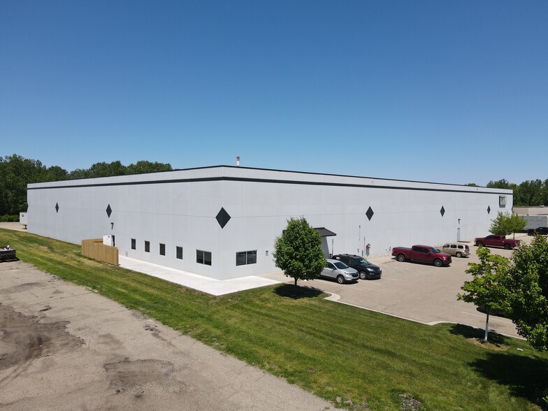 Primary Photo Of 4808 Empire Way, Lansing Warehouse For Sale