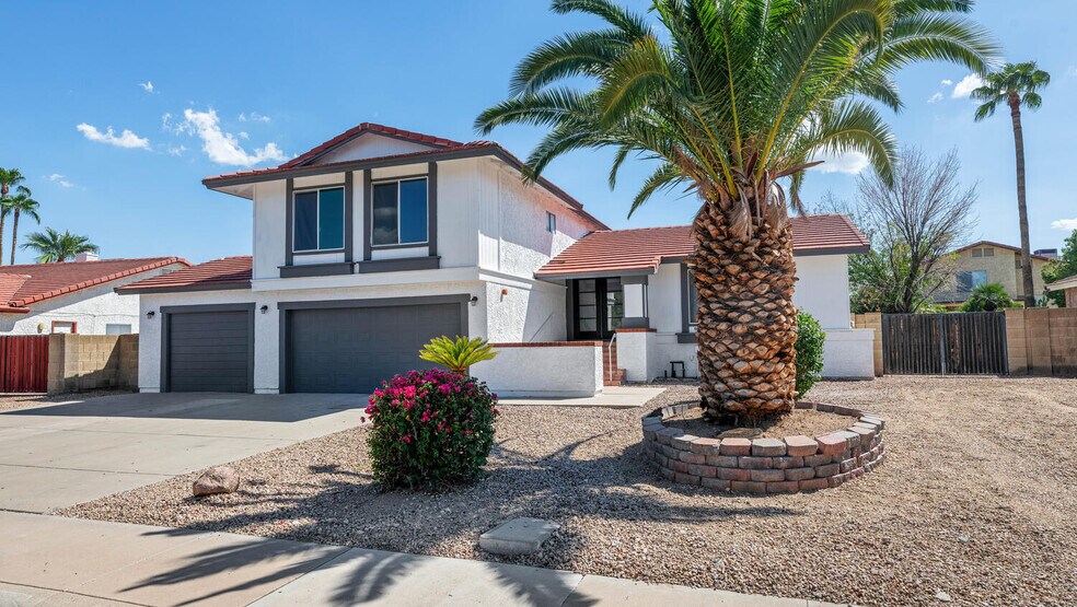 Primary Photo Of 1927 E Crocus Dr, Phoenix Specialty For Sale