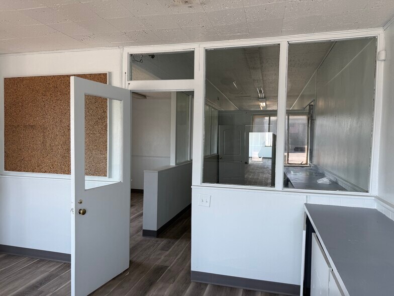 More Photos Of 3740 E 5th Ave, Columbus Warehouse For Lease
