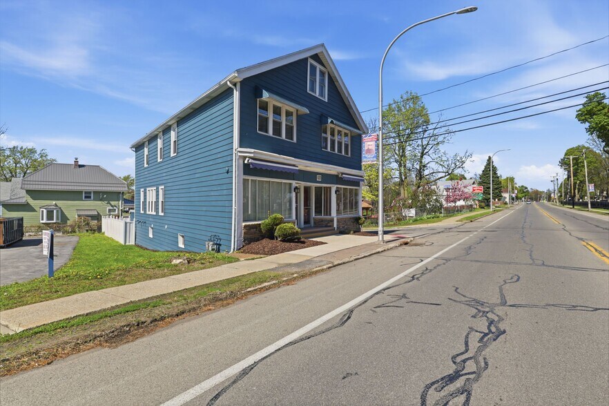 More Photos Of 856 Ridge Rd, Lackawanna Apartments For Sale