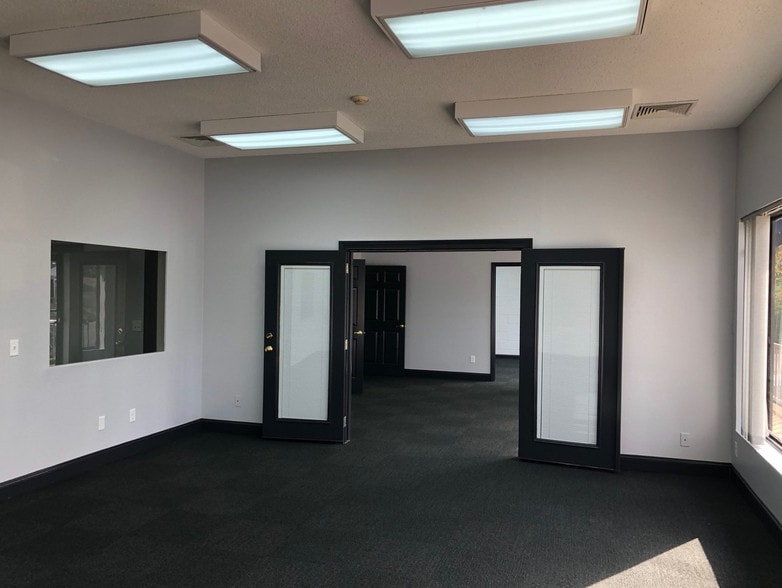 More Photos Of 4608 Hixson Pike, Hixson Office For Lease