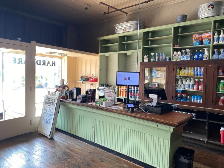 More Photos Of 103 N Main St, Mount Gilead Storefront For Sale