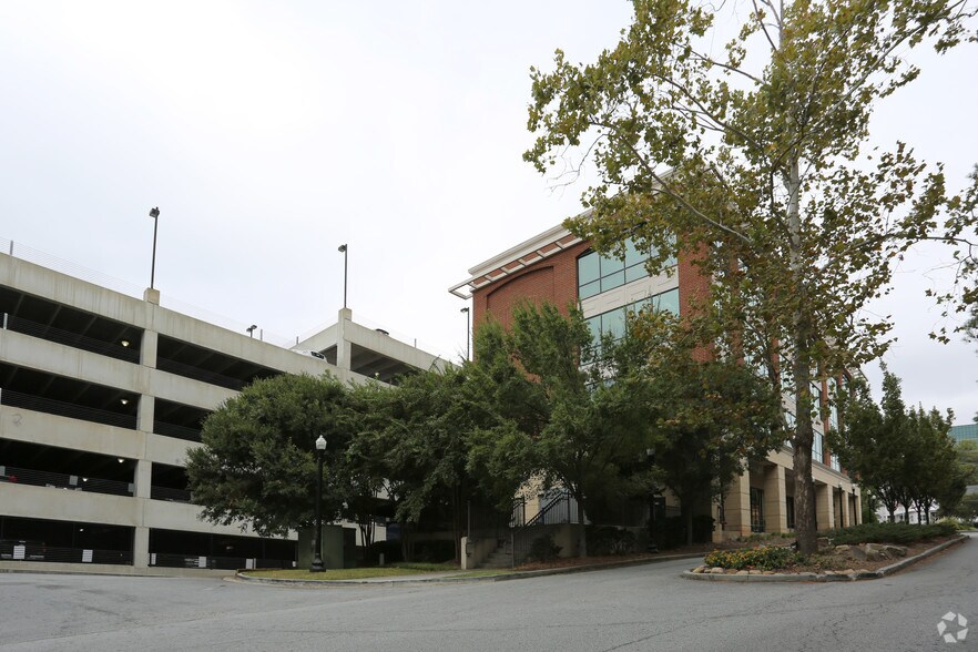 More Photos Of 3621 Vinings Slope SE, Atlanta Loft Creative Space For Sale