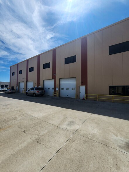 More Photos Of 5690 Logan St, Denver Office For Lease