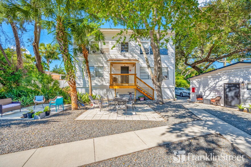 More Photos Of 1705 Apache Trl, Clearwater Multifamily For Sale