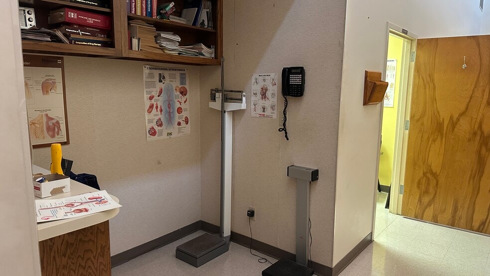 More Photos Of 812 S Main St, Cedartown Healthcare For Sale