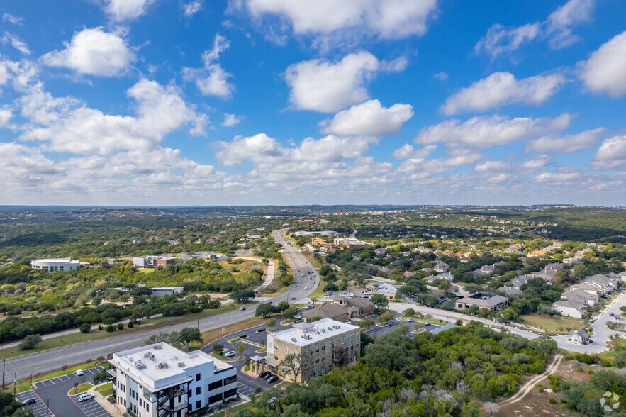 More Photos Of 11412 Bee Caves Rd, Austin Office For Lease