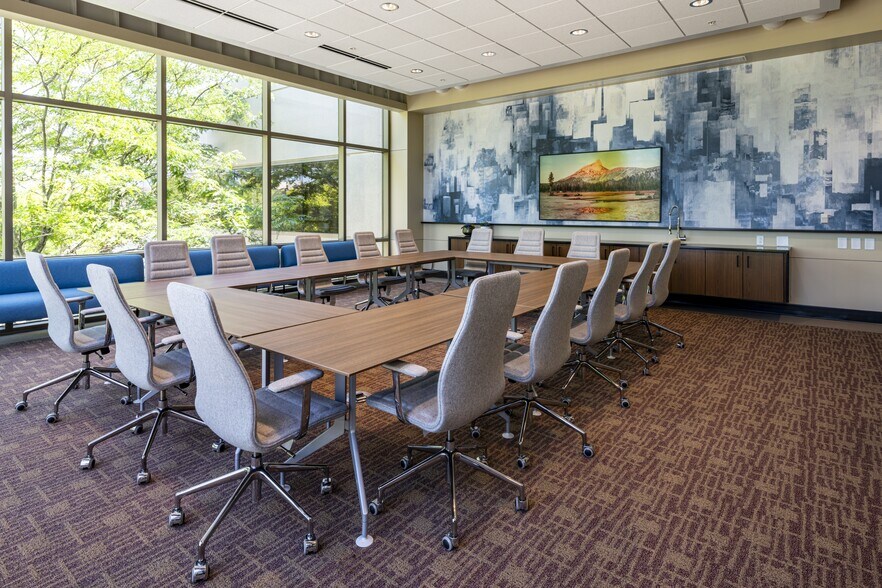 More Photos Of 3123 Research Blvd, Kettering Unknown For Lease