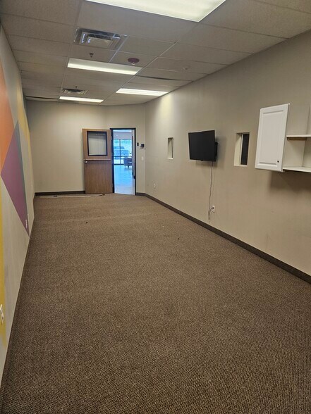 More Photos Of 1733 S Perry St, Castle Rock Warehouse For Lease