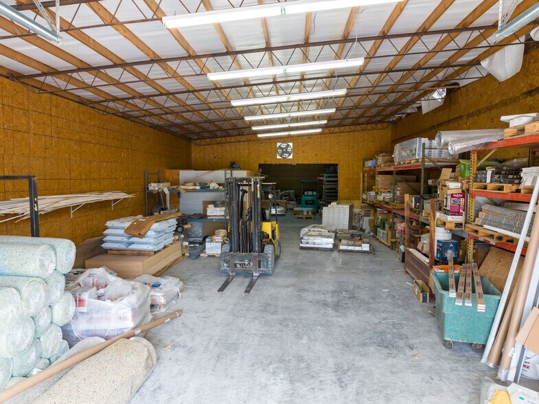 More Photos Of 455 E Main St, Parsons General Retail For Sale