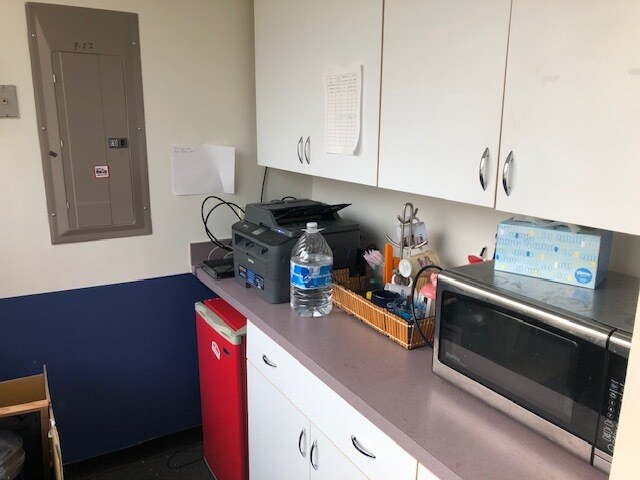 More Photos Of 46396 Benedict Dr, Sterling Office For Lease