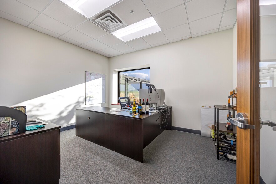 More Photos Of 8060 Keene Rd, West Richland Manufacturing For Lease