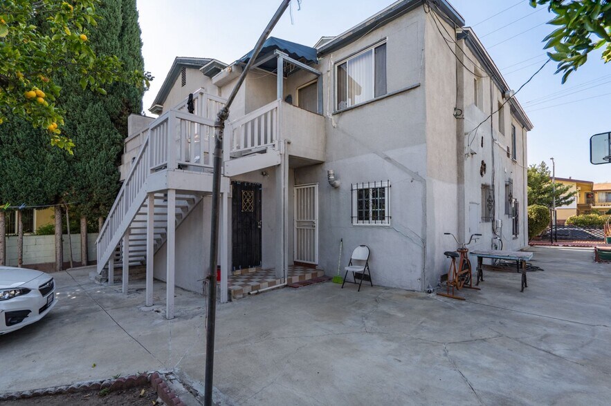 More Photos Of 1428 N Kenmore Ave, Los Angeles Apartments For Sale