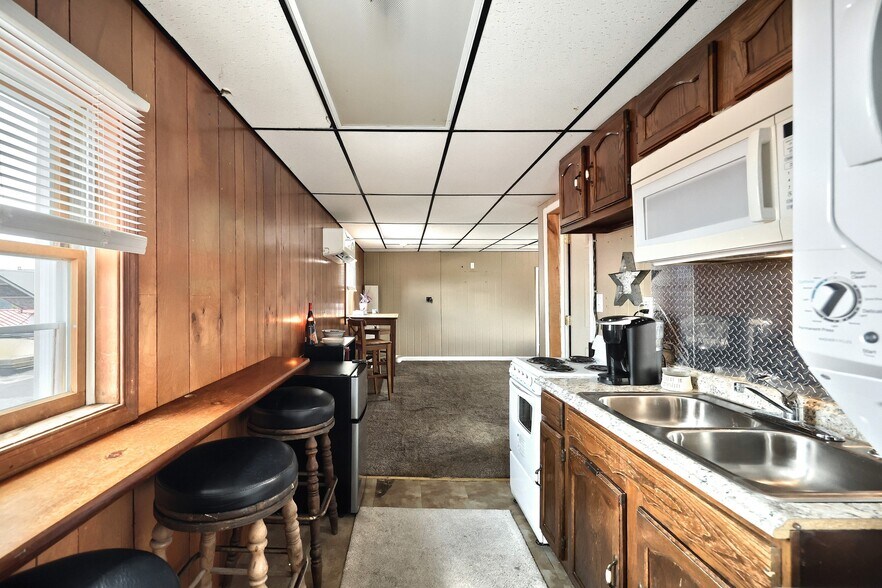 More Photos Of 21603 Middletown Rd, Freeland Freestanding For Sale