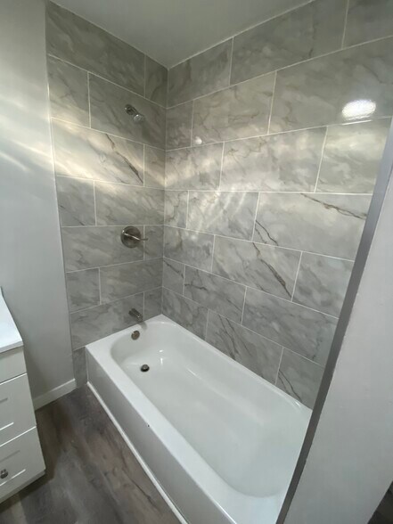 More Photos Of 9208 N 10th St, Phoenix Apartments For Sale