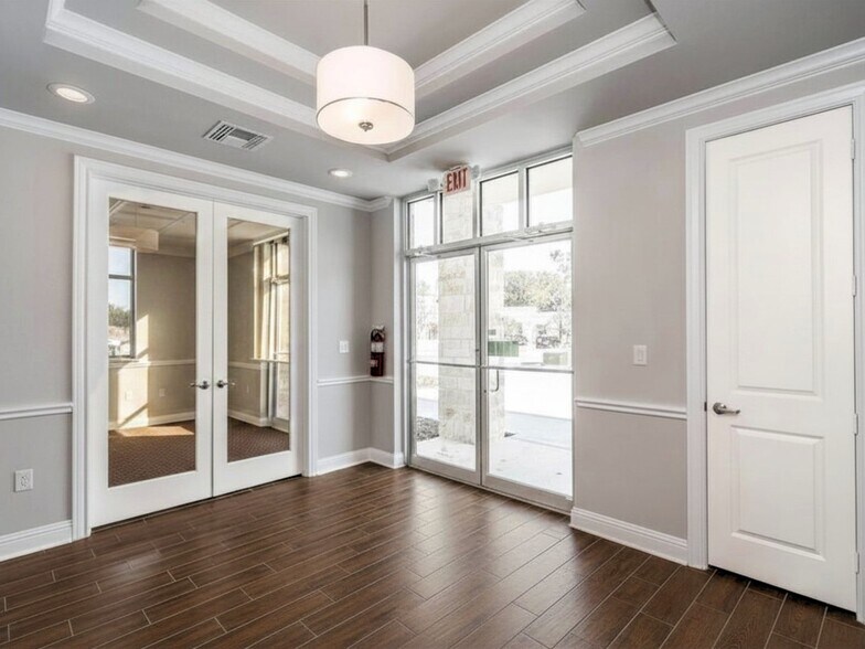 More Photos Of 1402 S Custer Rd, McKinney Medical For Lease